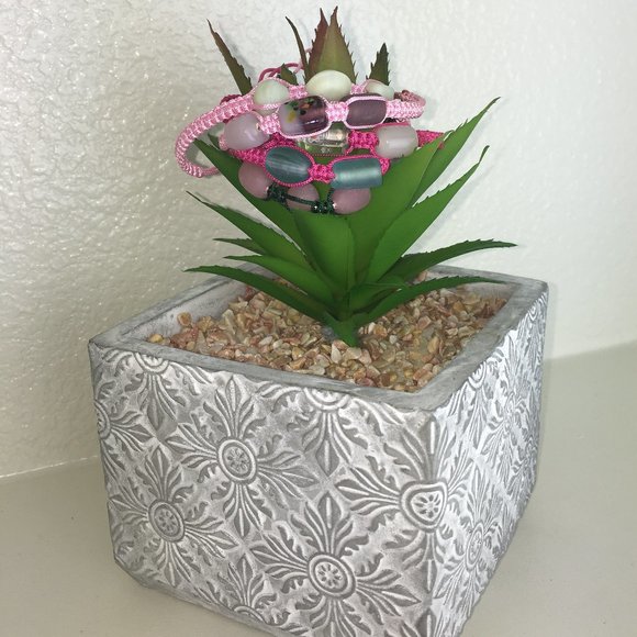 Handmade Chinese Knotting Bracelet W/ Glass Beads - Picture 7 of 8